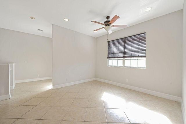 3037 Grandiflora Drive 3203, Greenacres, FL 33467