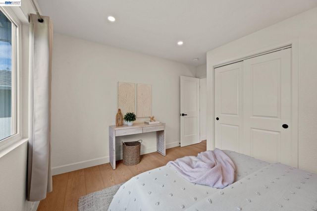 35279 Farnham Dr, Newark, CA 94560