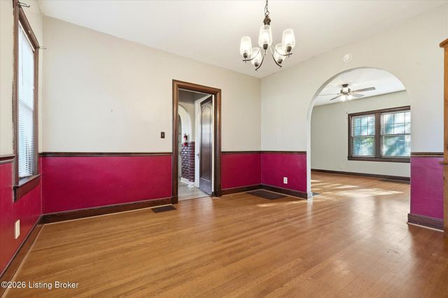 4564 S 3rd St, Louisville, KY 40214