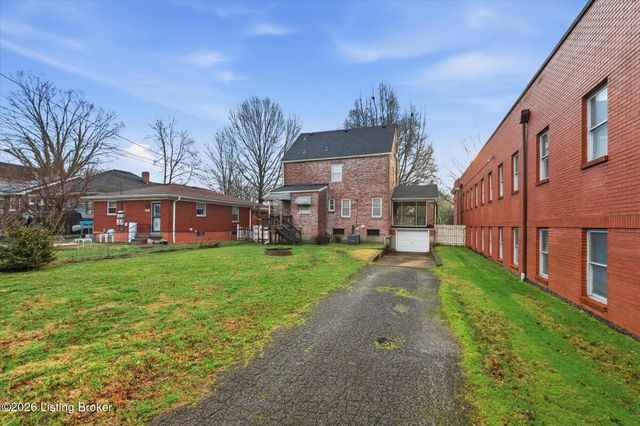 4564 S 3rd St, Louisville, KY 40214