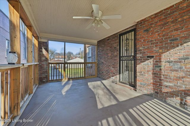4564 S 3rd St, Louisville, KY 40214