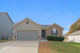 14416 Eastern Court, Grandview, MO 64030