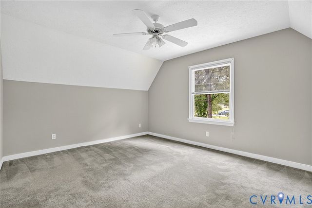 7250 Walnut Grove Dr, Mechanicsville, VA 23111