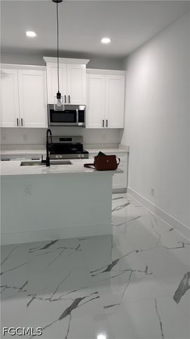 4789 Golfview BLVD, Lehigh Acres, FL 33973