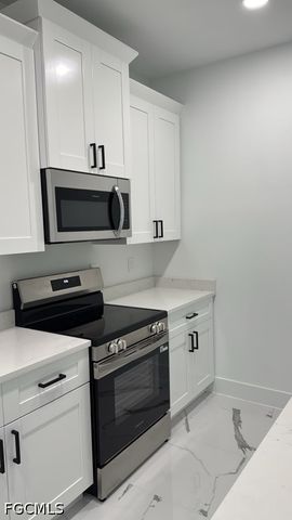 4789 Golfview BLVD, Lehigh Acres, FL 33973