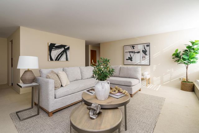 1000 Urlin Avenue, 1407, Columbus, OH 43212