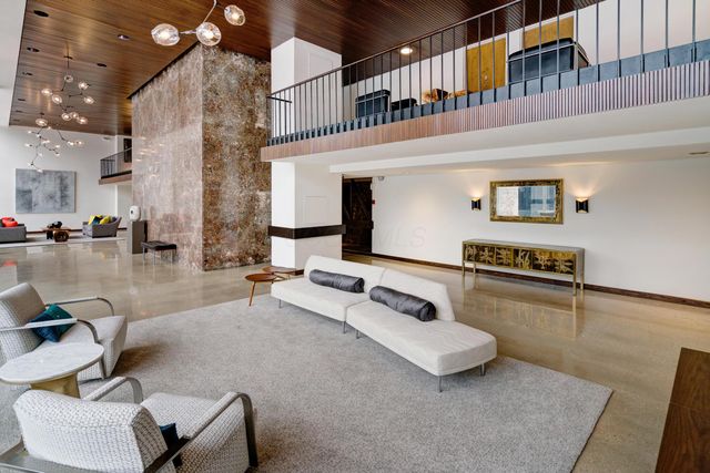 1000 Urlin Avenue, 1407, Columbus, OH 43212