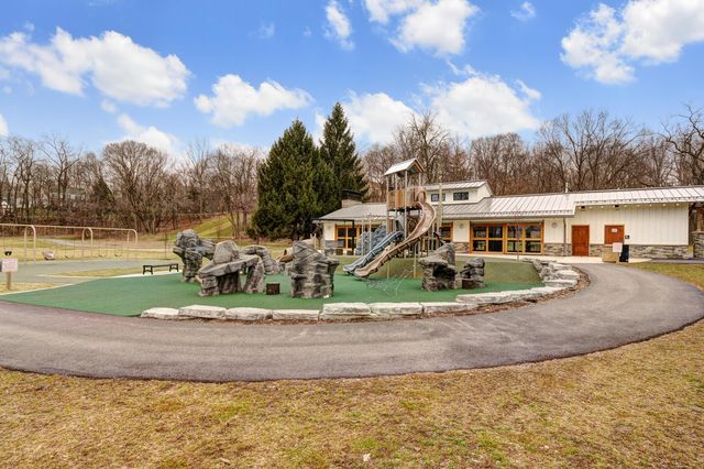 1000 Urlin Avenue, 1407, Columbus, OH 43212