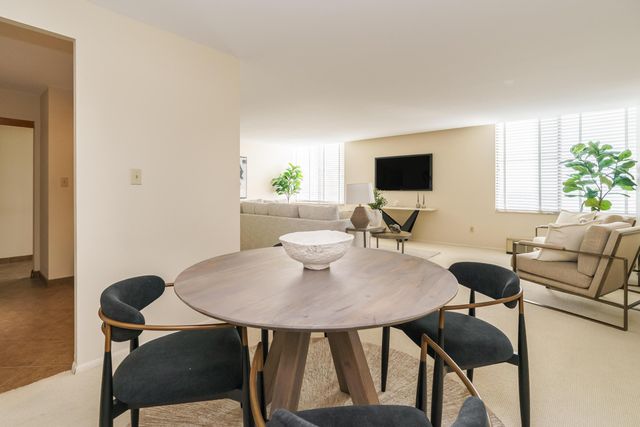 1000 Urlin Avenue, 1407, Columbus, OH 43212