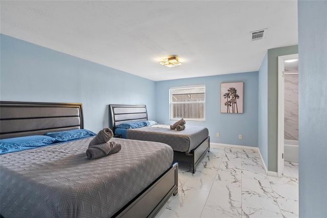 8024 TIMBERLANE DRIVE, Tampa, FL 33615