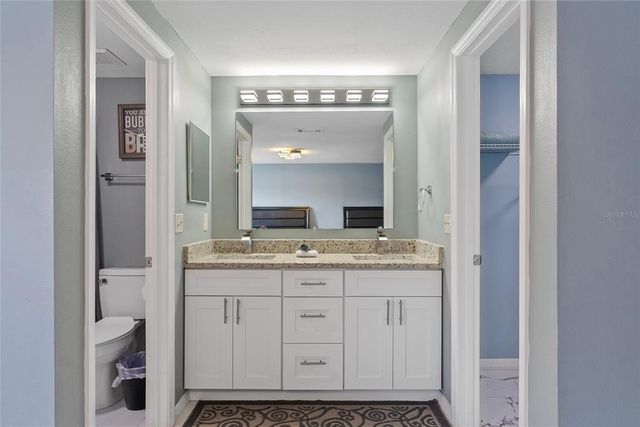 8024 TIMBERLANE DRIVE, Tampa, FL 33615