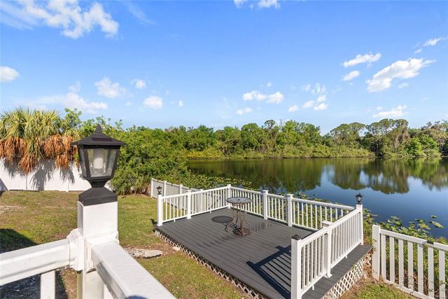 8024 TIMBERLANE DRIVE, Tampa, FL 33615