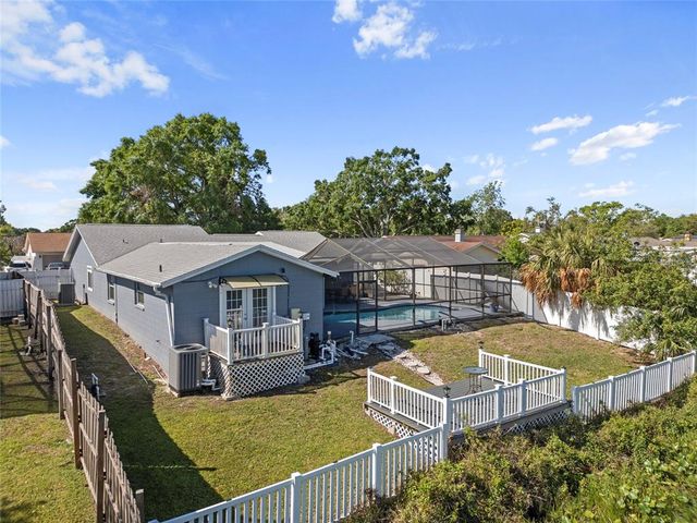 8024 TIMBERLANE DRIVE, Tampa, FL 33615