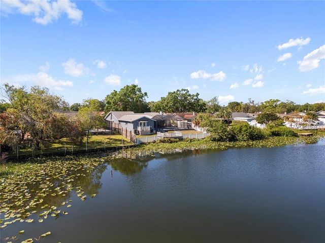 8024 TIMBERLANE DRIVE, Tampa, FL 33615