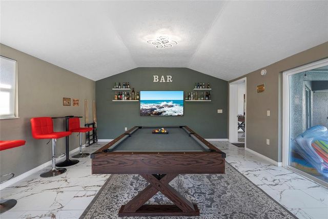8024 TIMBERLANE DRIVE, Tampa, FL 33615
