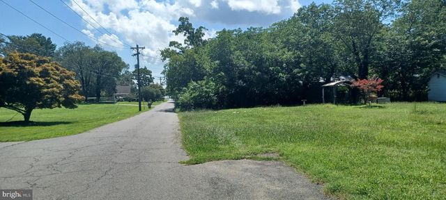 561 MARYLAND AVE, Lusby, MD 20657
