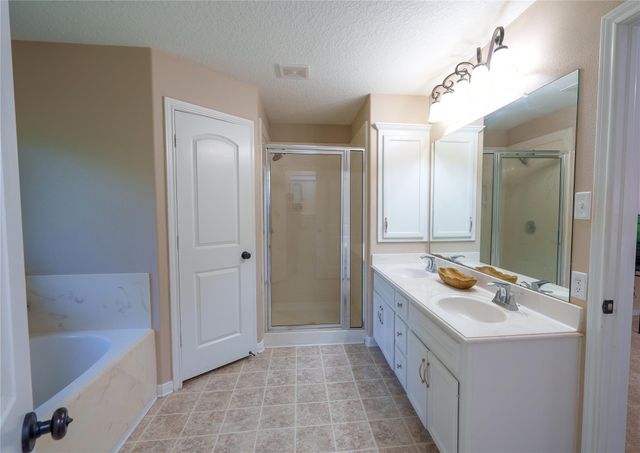 87 Coonville Road, Huntsville, TX 77320