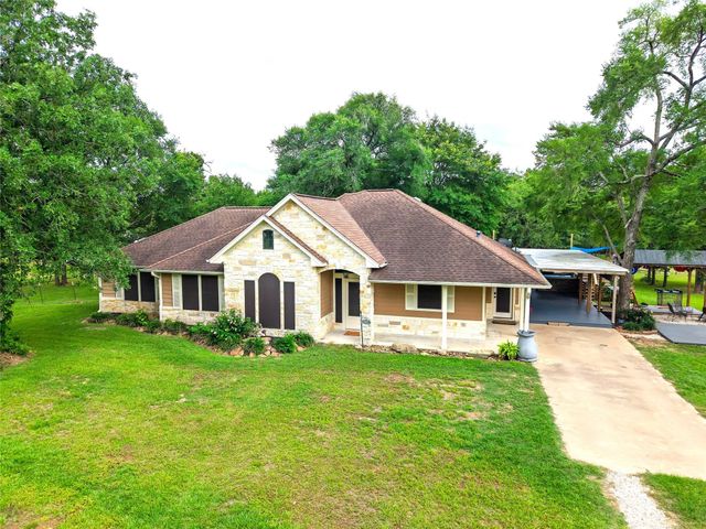 87 Coonville Road, Huntsville, TX 77320
