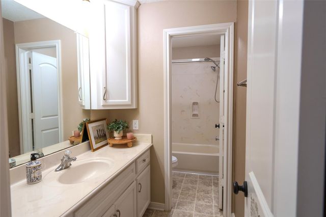 87 Coonville Road, Huntsville, TX 77320