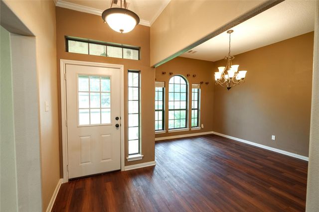 87 Coonville Road, Huntsville, TX 77320