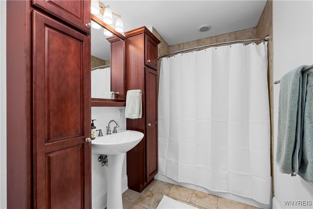 132 Lakefront Boulevard 404, Buffalo, NY 14202