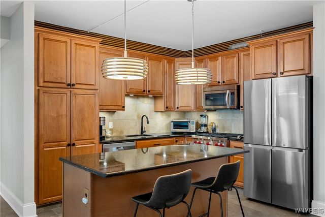 132 Lakefront Boulevard 404, Buffalo, NY 14202