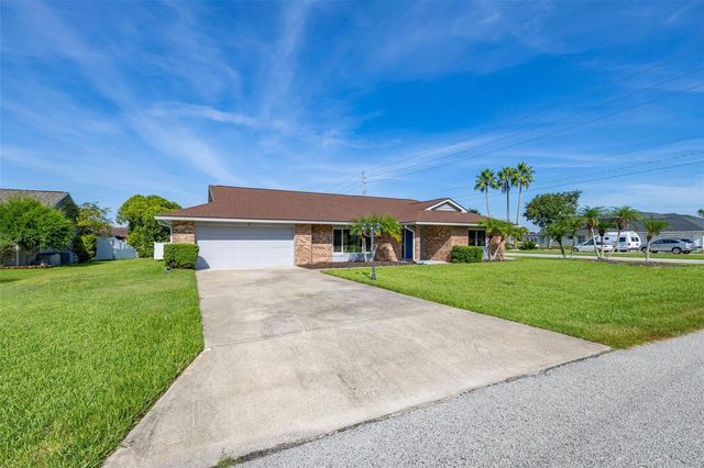 2 CLAYMONT COURT S, Palm Coast, FL 32137