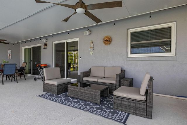 2 CLAYMONT COURT S, Palm Coast, FL 32137