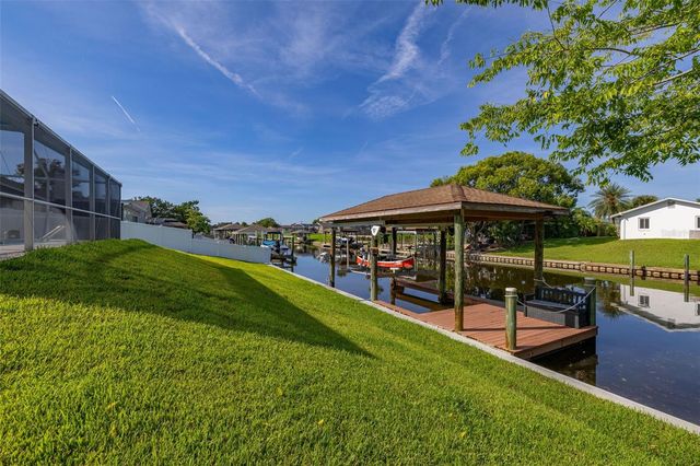 2 CLAYMONT COURT S, Palm Coast, FL 32137