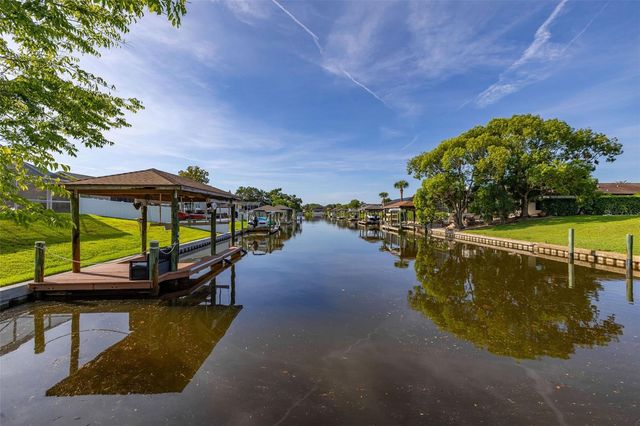 2 CLAYMONT COURT S, Palm Coast, FL 32137