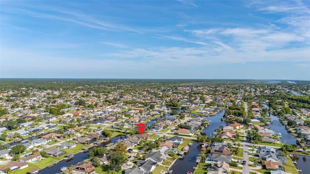 2 CLAYMONT COURT S, Palm Coast, FL 32137