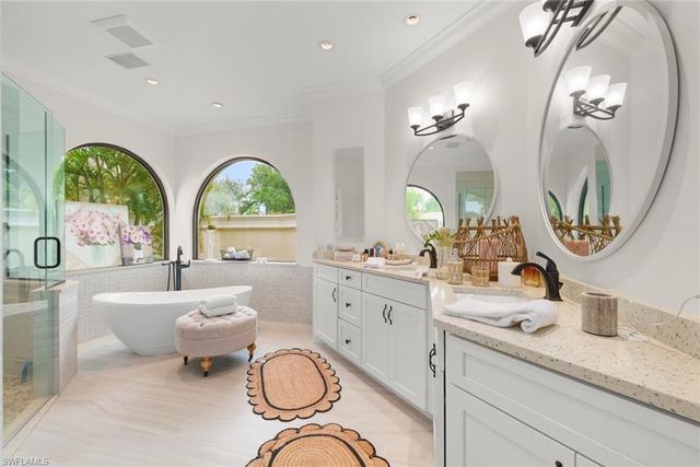 15560 Greenock LN, Fort Myers, FL 33912