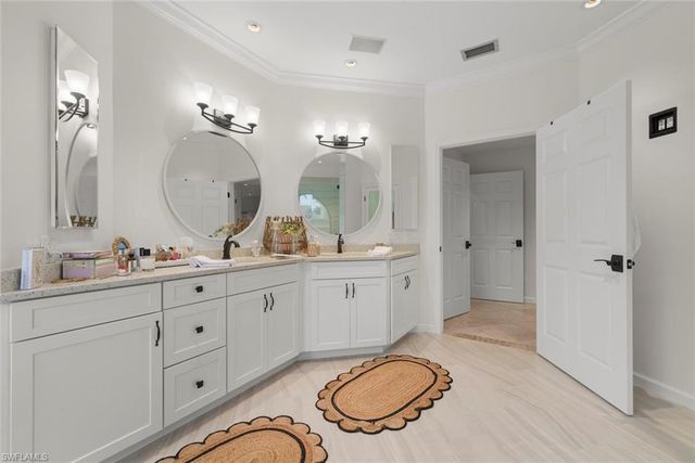 15560 Greenock LN, Fort Myers, FL 33912