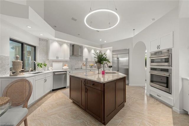 15560 Greenock LN, Fort Myers, FL 33912