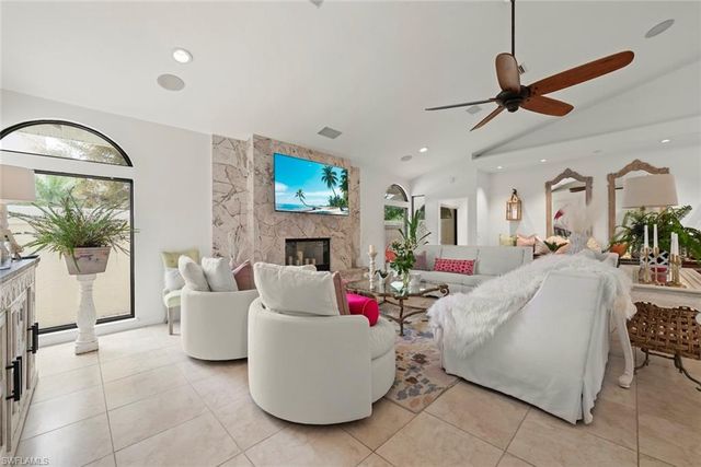 15560 Greenock LN, Fort Myers, FL 33912