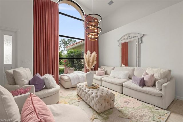 15560 Greenock LN, Fort Myers, FL 33912