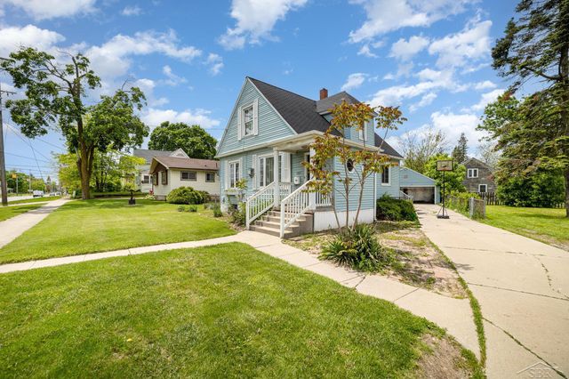 2015 S Washington Street, Saginaw, MI 48601