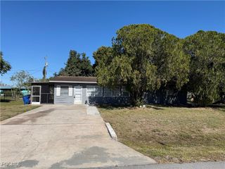 505 Jersey RD W, Lehigh Acres, FL 33936