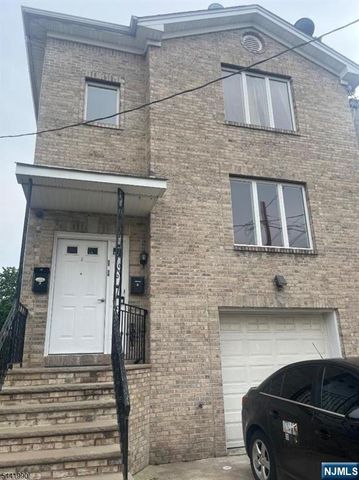 12-14 Cliff Hill Place, Newark, NJ 07106