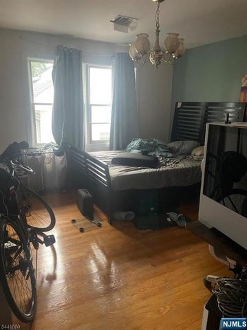 12-14 Cliff Hill Place, Newark, NJ 07106