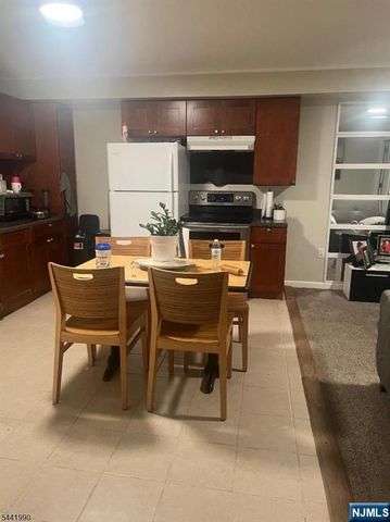 12-14 Cliff Hill Place, Newark, NJ 07106