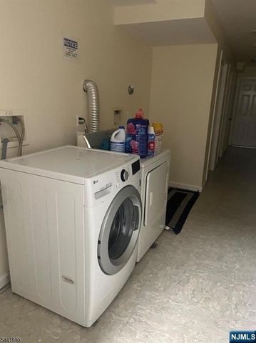 12-14 Cliff Hill Place, Newark, NJ 07106
