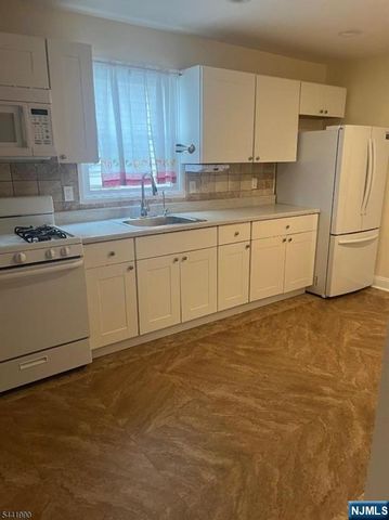 12-14 Cliff Hill Place, Newark, NJ 07106