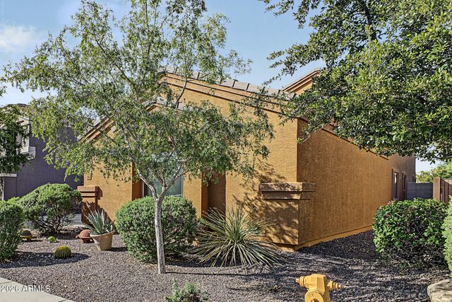 9568 W FRANK Avenue, Peoria, AZ 85382