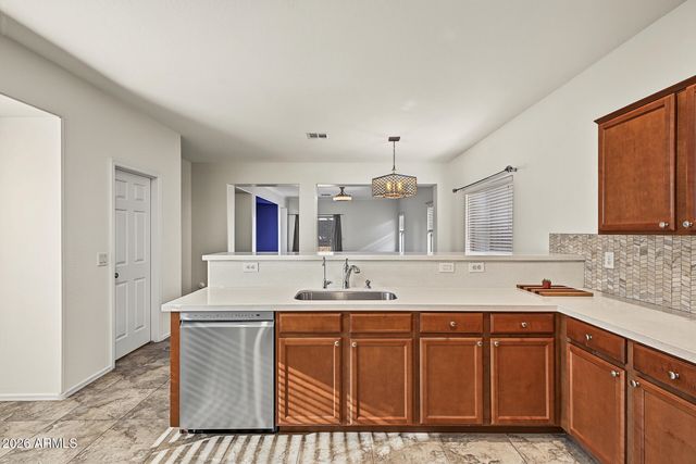 9568 W FRANK Avenue, Peoria, AZ 85382