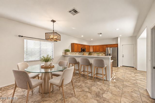 9568 W FRANK Avenue, Peoria, AZ 85382