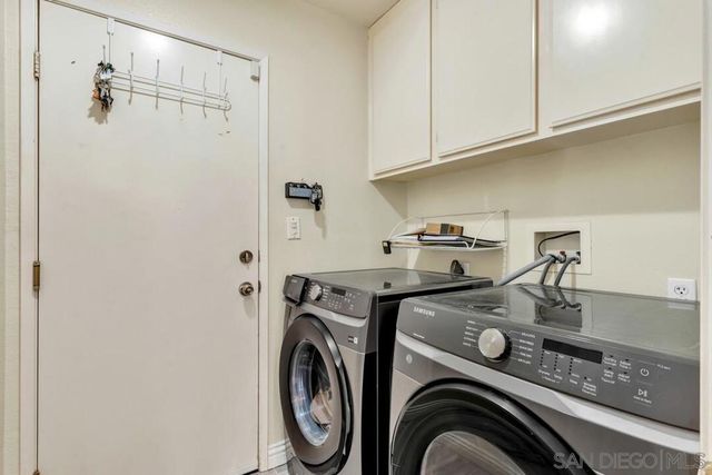 8786 Gracilior Ct, Escondido, CA 92026