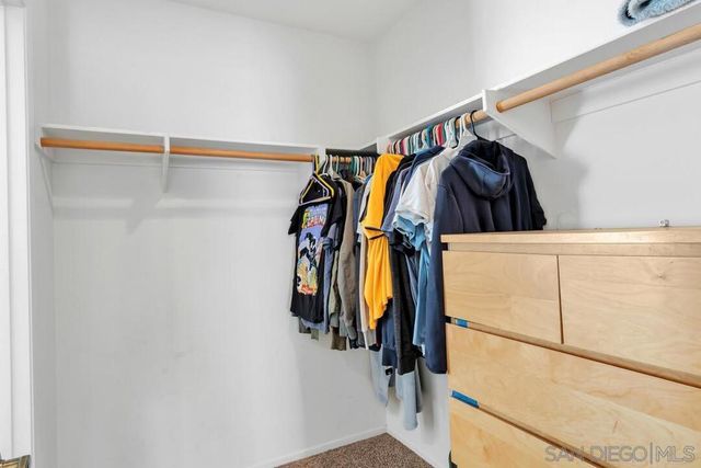 8786 Gracilior Ct, Escondido, CA 92026