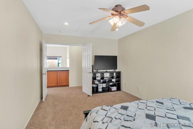 8786 Gracilior Ct, Escondido, CA 92026