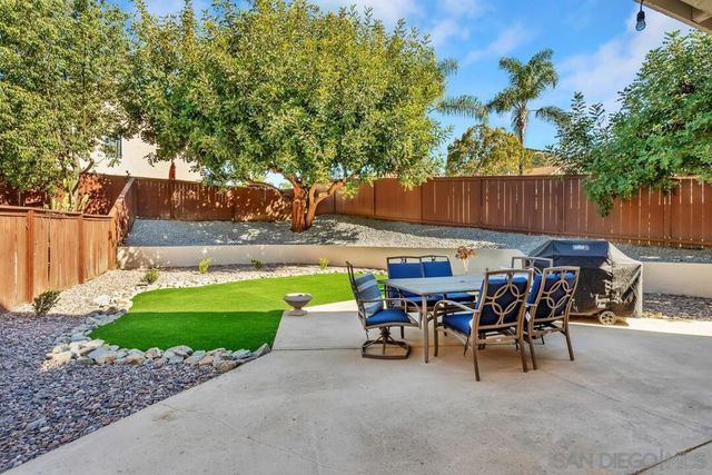 8786 Gracilior Ct, Escondido, CA 92026